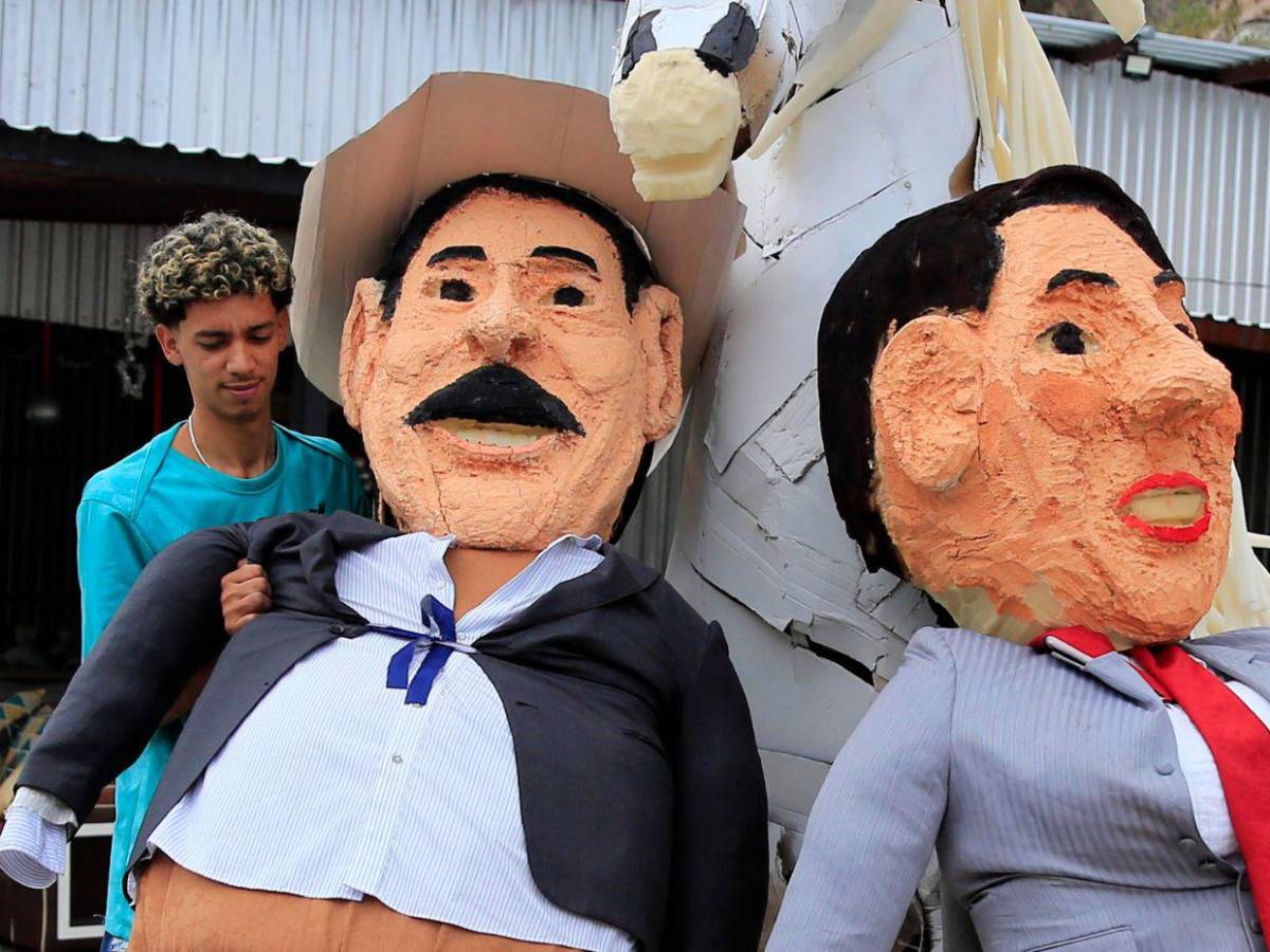 Monigotes de Mel y Xiomara serán “quemados” en Nochevieja