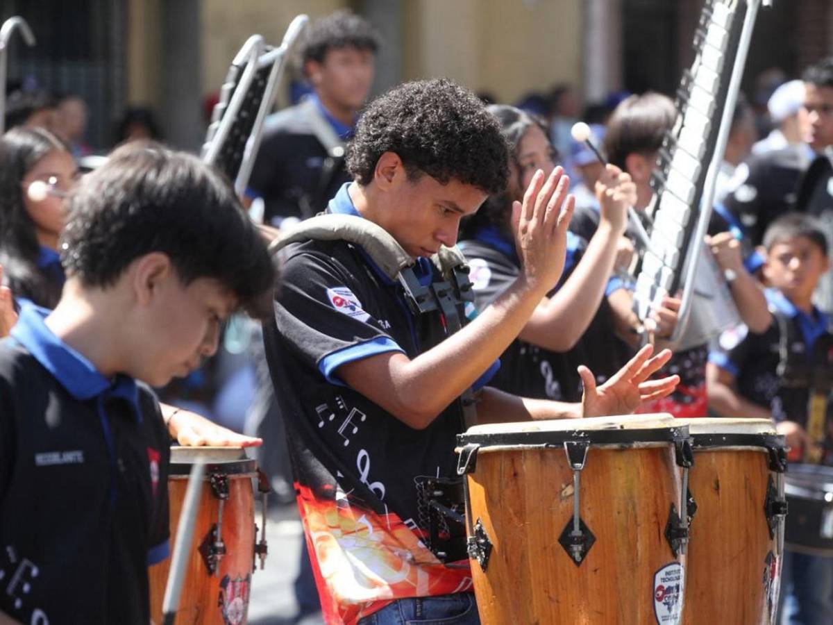 Alegría, mensajes y patriotismo: el ambiente en los desfiles patrios de prebásica