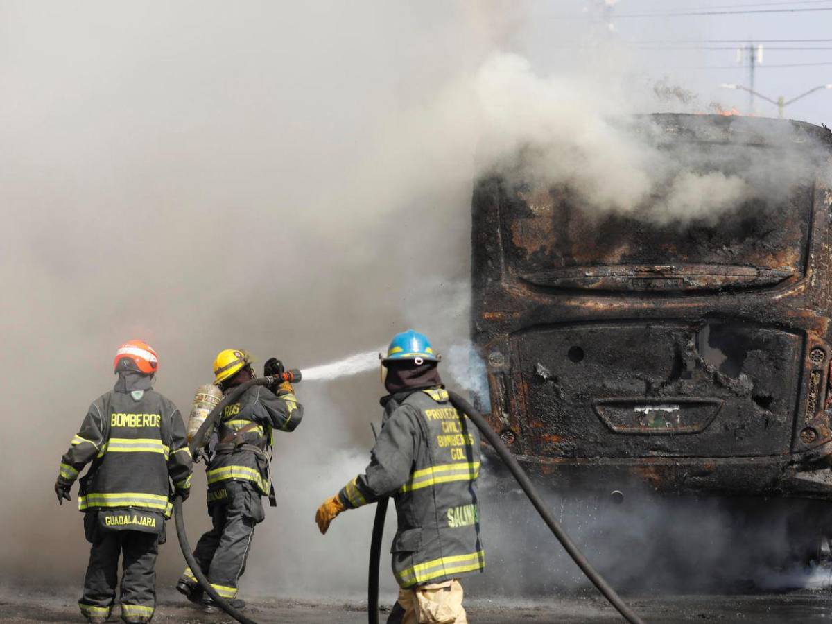 Activan código rojo en Jalisco ante violencia tras muerte de El Mencho, líder del CJNG