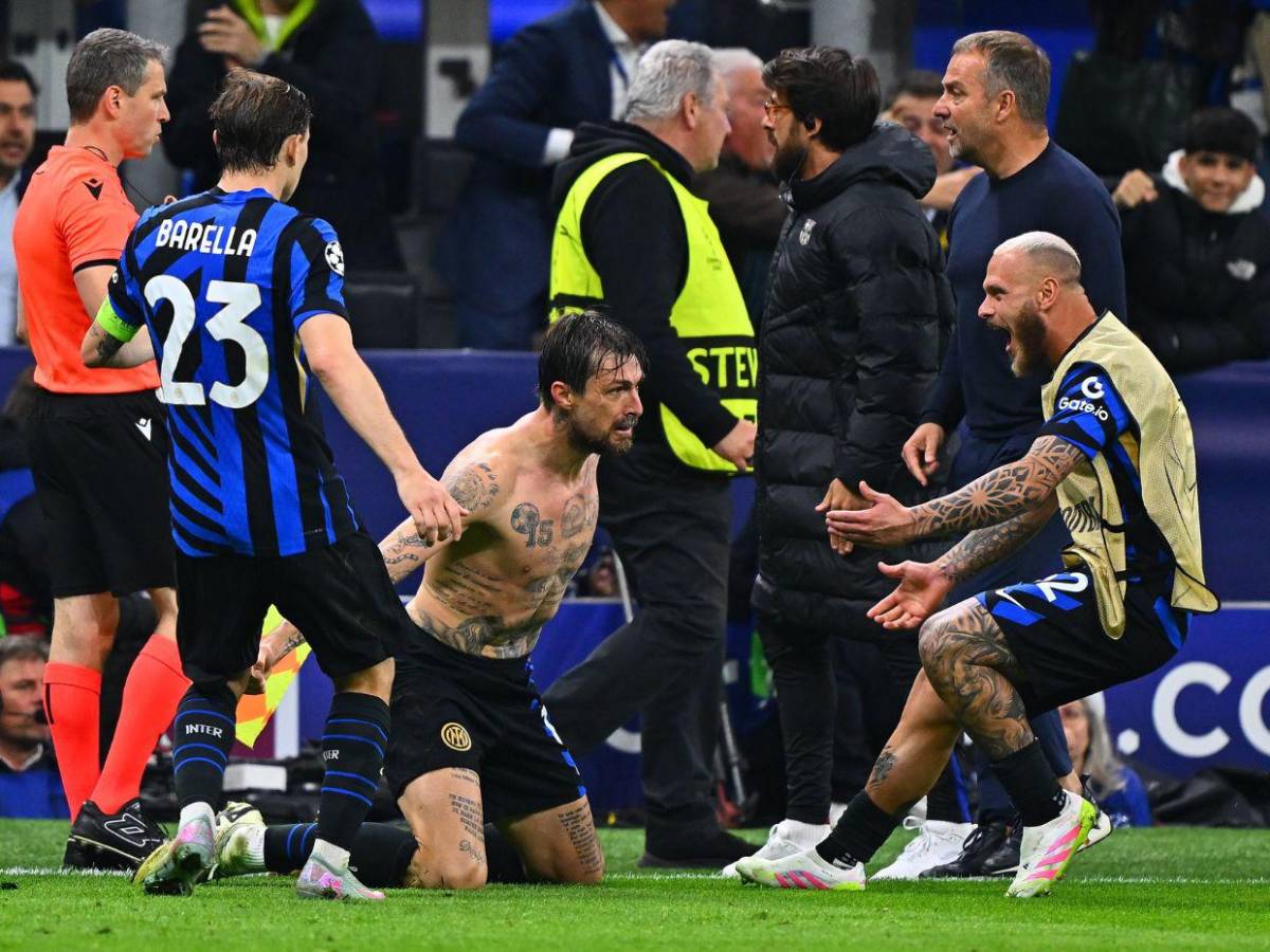 David Suazo, extasiado y desde un lugar privilegiado en el Inter vs Barcelona