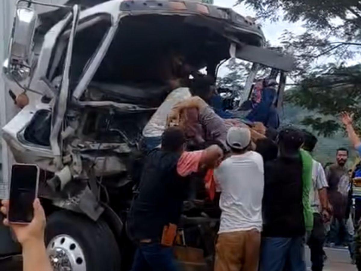 Su cuerpo quedó atrapado en el camión: así rescataron el cuerpo sin vida de Arlin Meza