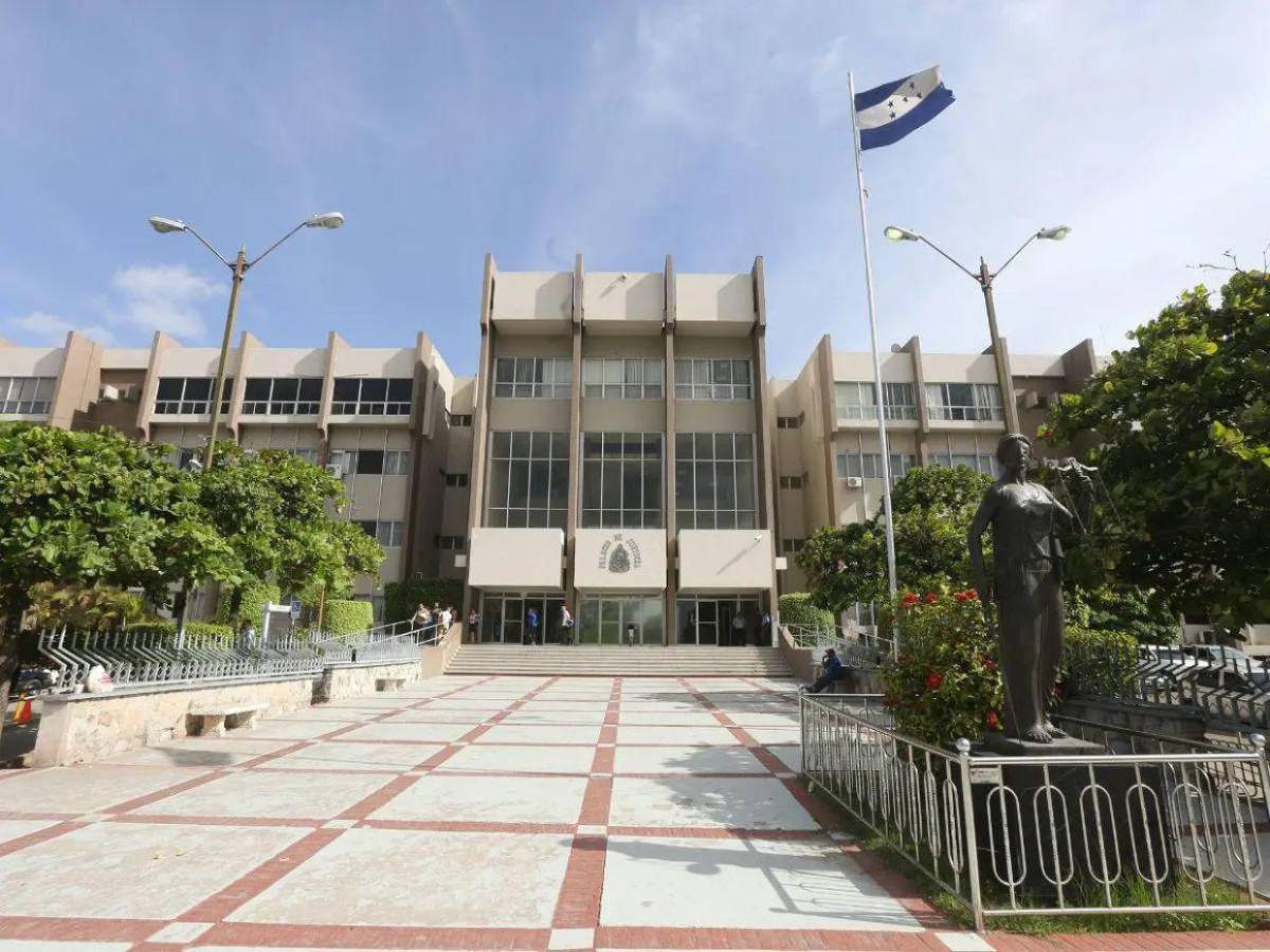 ¿Qué es juicio político y por qué está causando revuelo en Honduras?