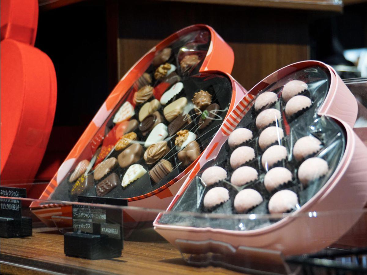 Menos parejas y más amor propio: San Valentín se reinventa en EE UU