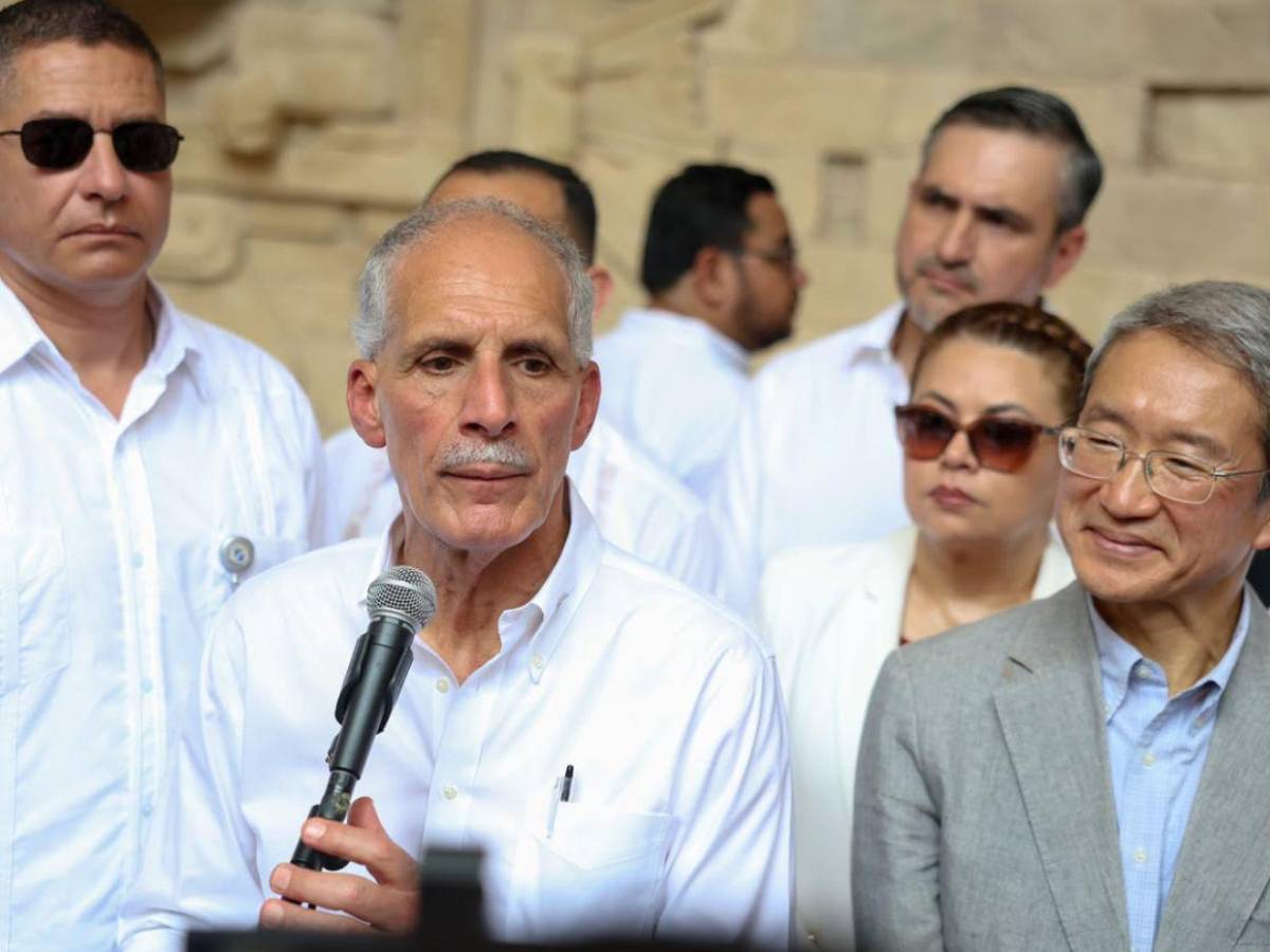Aeropuerto en Copán: Nasry Asfura anuncia proyectos para impulsar turismo en la zona