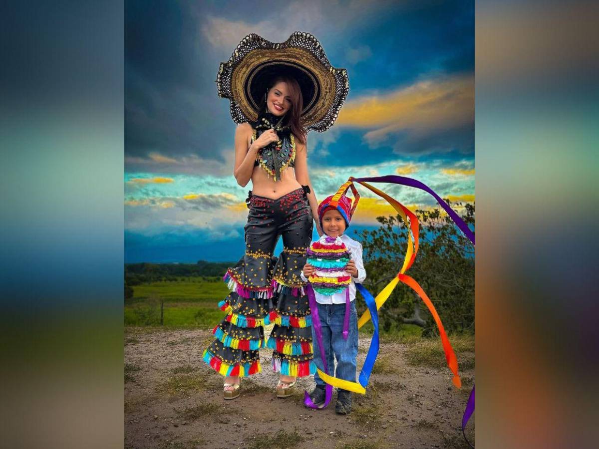 Así han lucido las hondureñas en traje típico en el Miss Universo