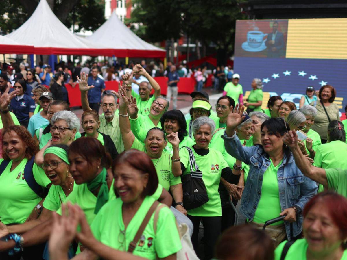 El chavismo se moviliza en comunidades para respaldar a Maduro ante amenazas de EE UU