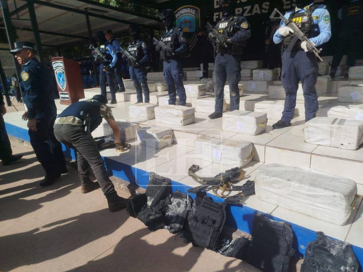 Decomisan 1.2 toneladas de supuesta cocaína ocultas en una cisterna en El Progreso