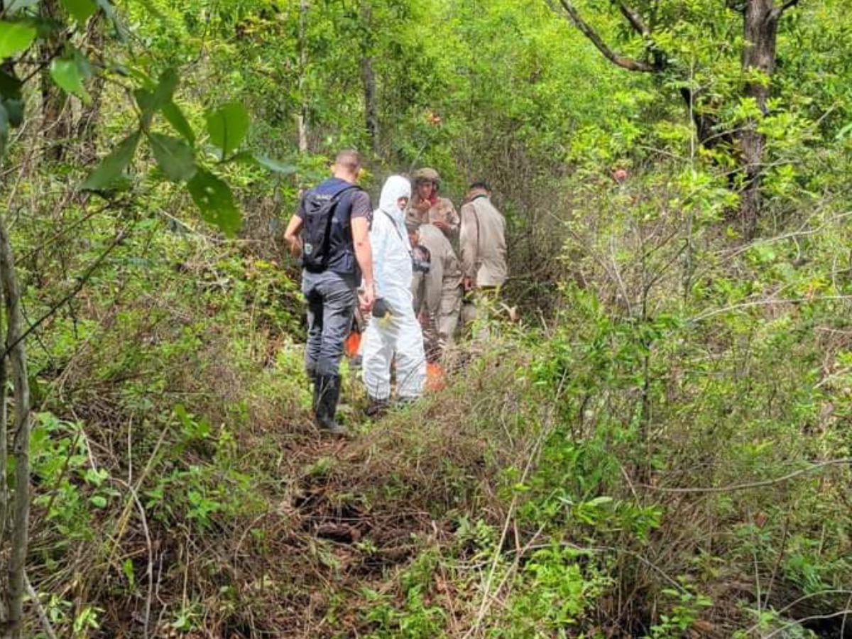 Realizan levantamiento del cuerpo del quinto joven asesinado tras mudanza