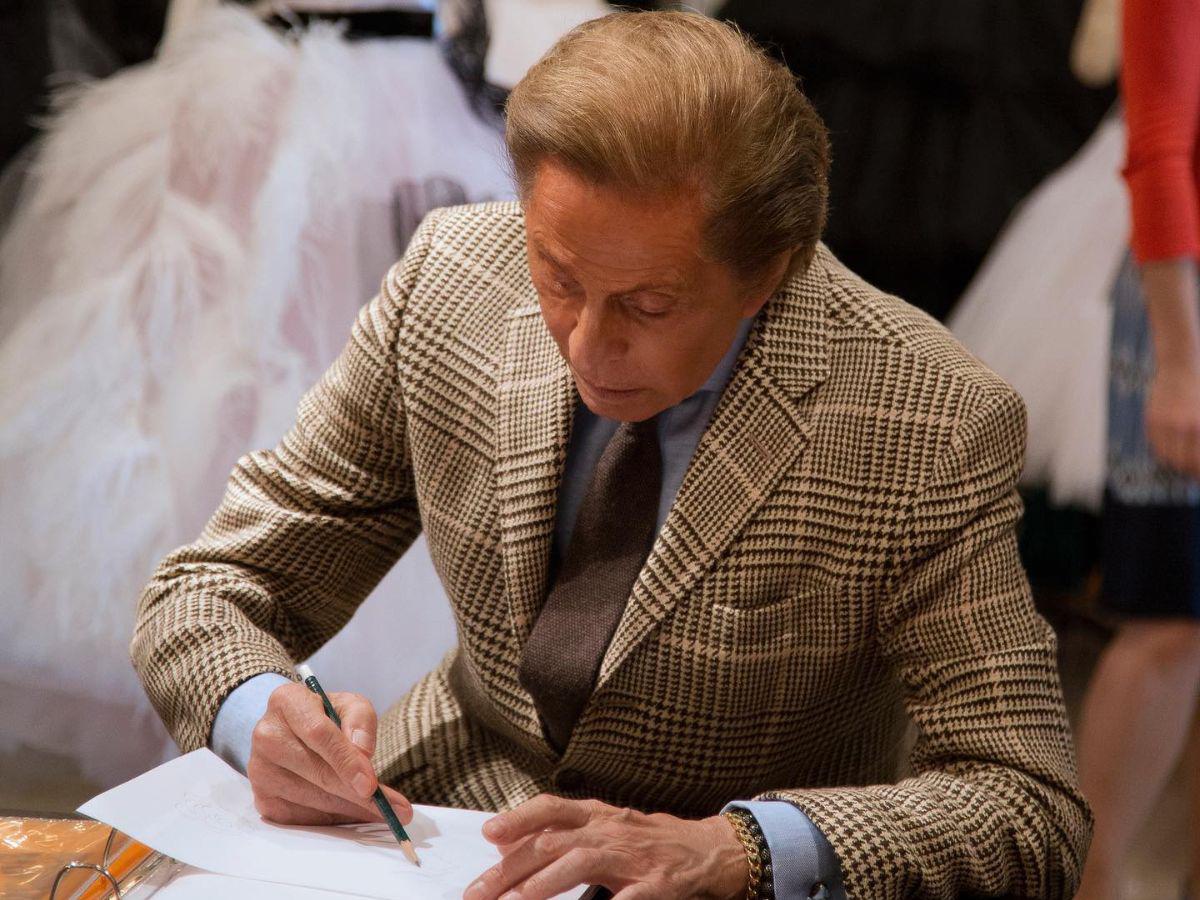 ¿De qué murió el diseñador italiano Valentino Garavani?