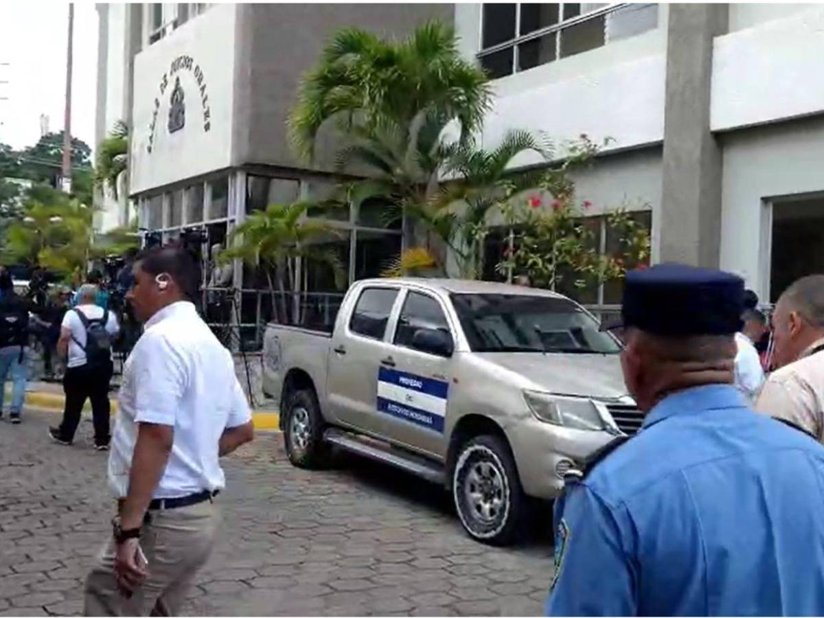 Así llegaron Nelson Márquez y otros señalados de fraude a la CSJ: “Es persecución”