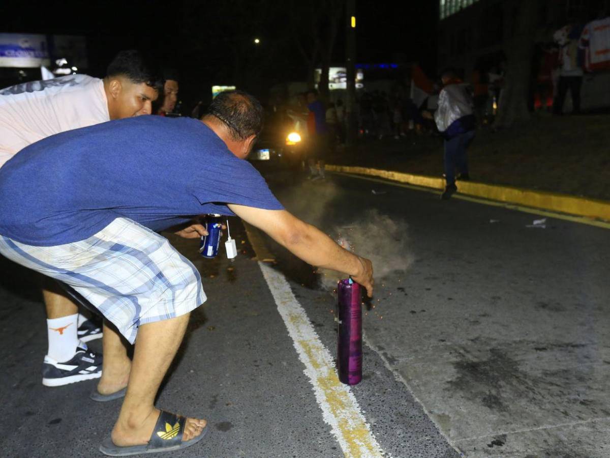 ¡Algarabía! Olimpistas celebran en las calles de San Pedro Sula la copa 39