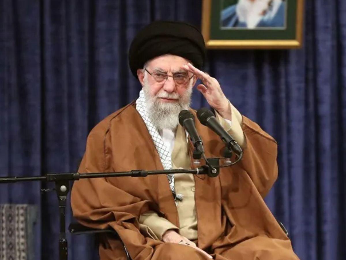 Murió el líder supremo de Irán, Alí Jameneí, tras bombardeos, asegura Israel