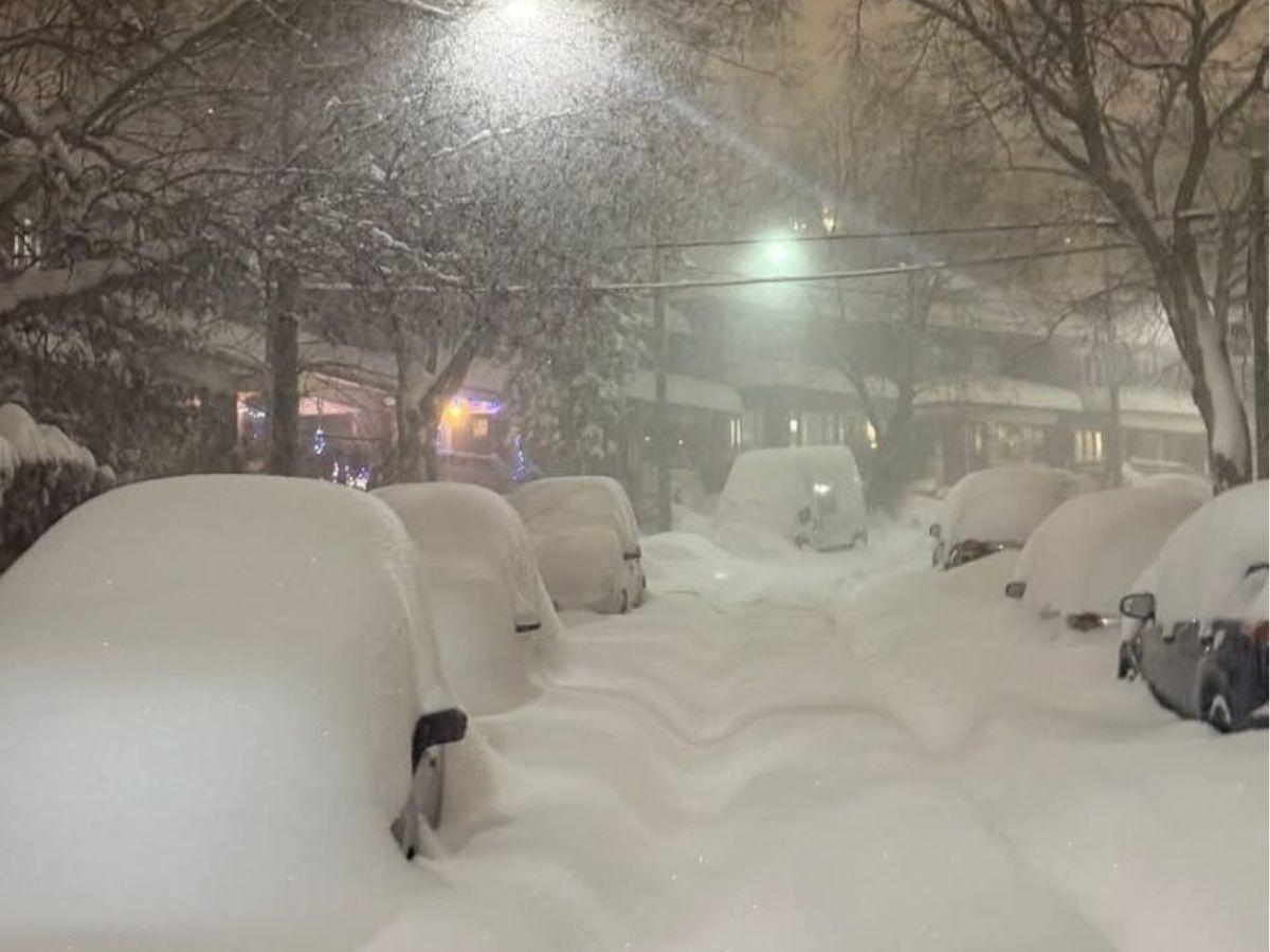 Toronto, la ciudad canadiense paralizada por la caída de 60 centímetros de nieve