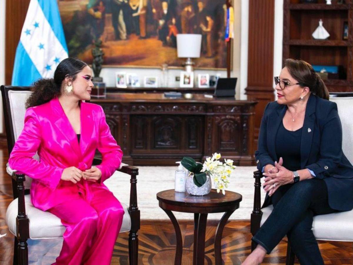 Cesia Sáenz se reúne con la presidenta Xiomara Castro