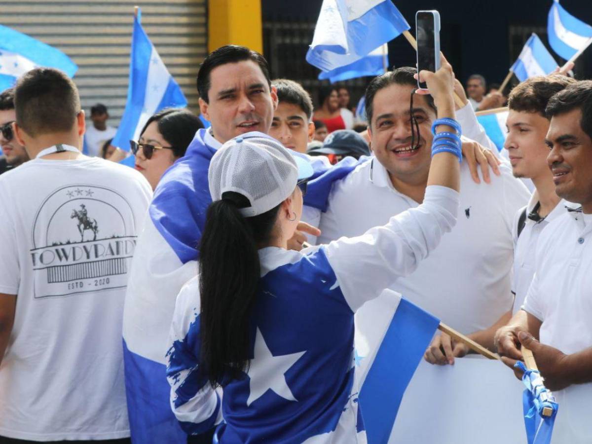 Partido Nacional realiza marcha por la libertad y la democracia de Honduras