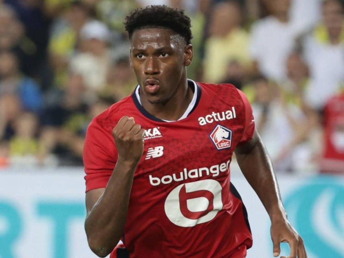 Fichajes: Barcelona analiza salidas y Athletic tendría al reemplazo de Nico Williams