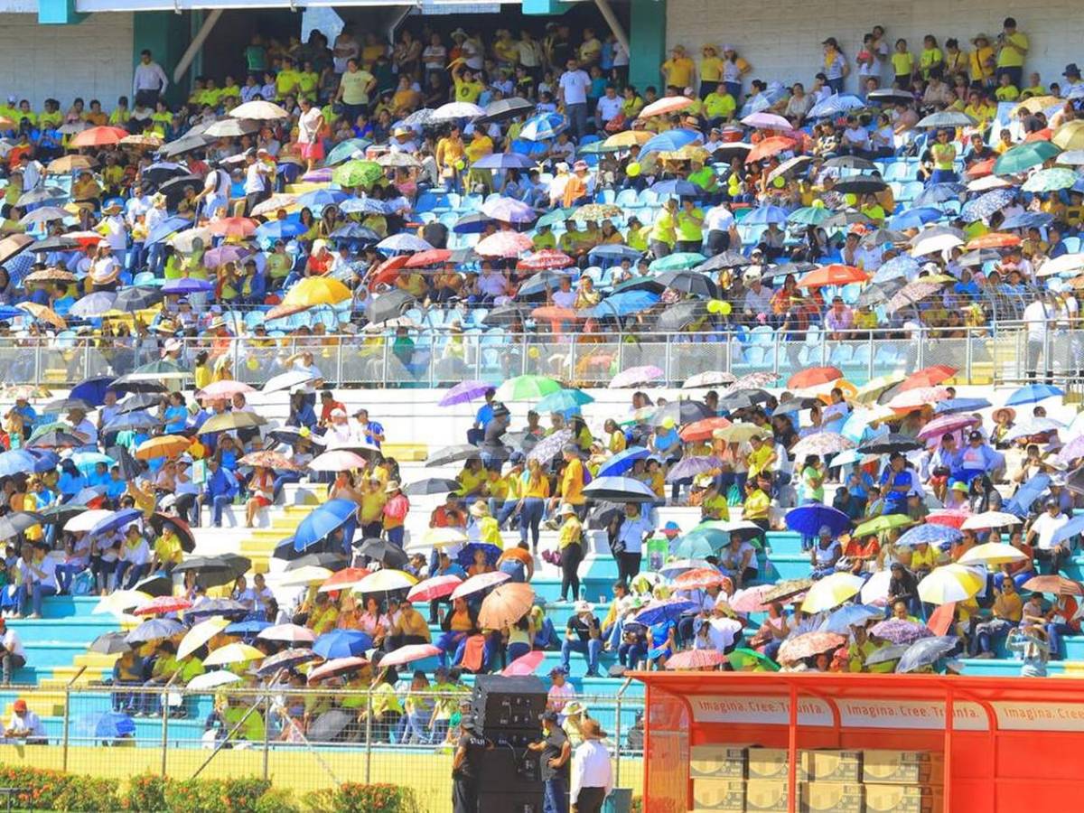 Santa Misión 2026 reúne a miles de feligreses en el Estadio Olímpico de San Pedro Sula