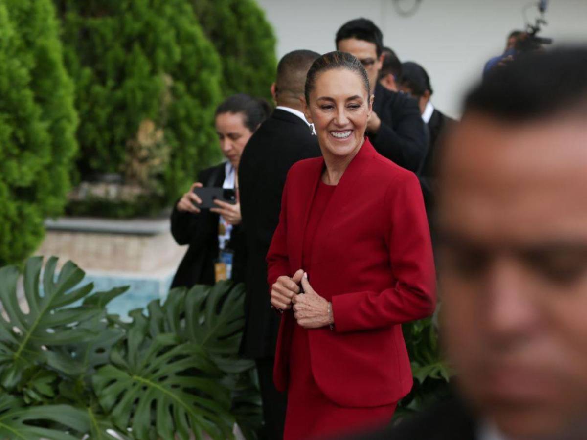 Con estilo propio y agenda definida: Sheinbaum en Honduras para Cumbre de la Celac Con estilo propio y agenda definida: Sheinbaum en Honduras para Cumbre de la Celac