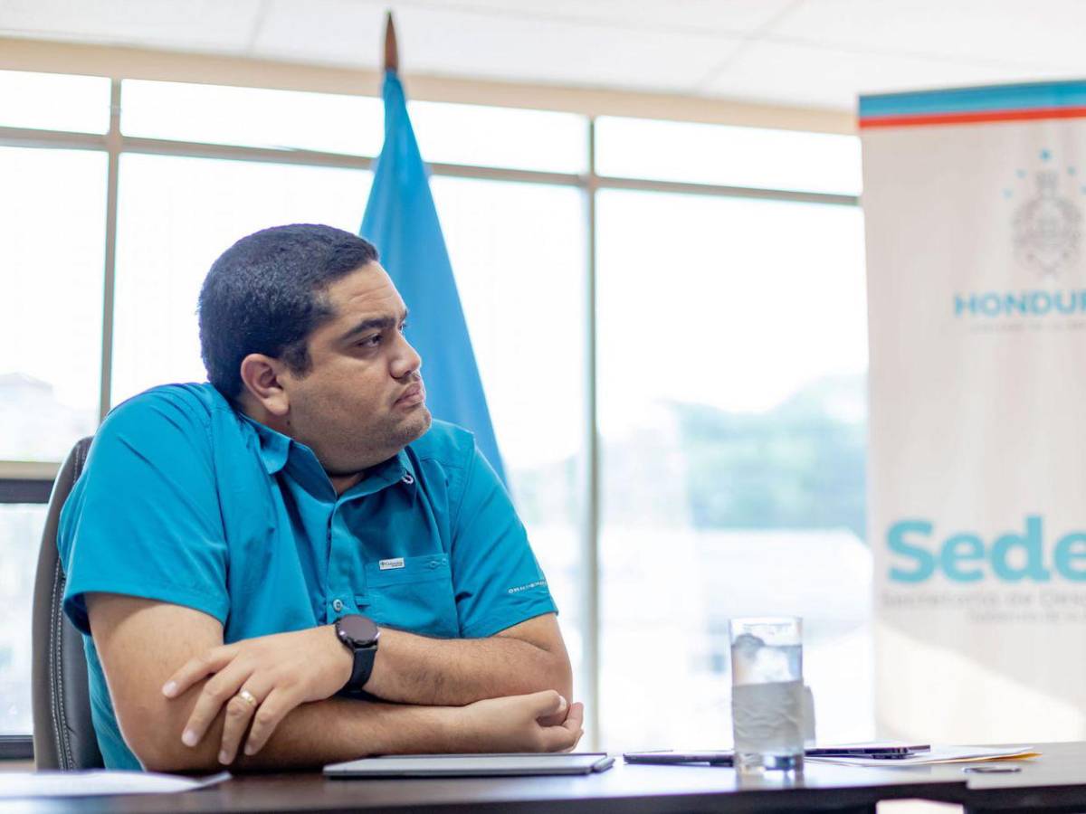 José Carlos Cardona se insulta con Rashid Mejía y un periodista: “Eras cachureco de closet