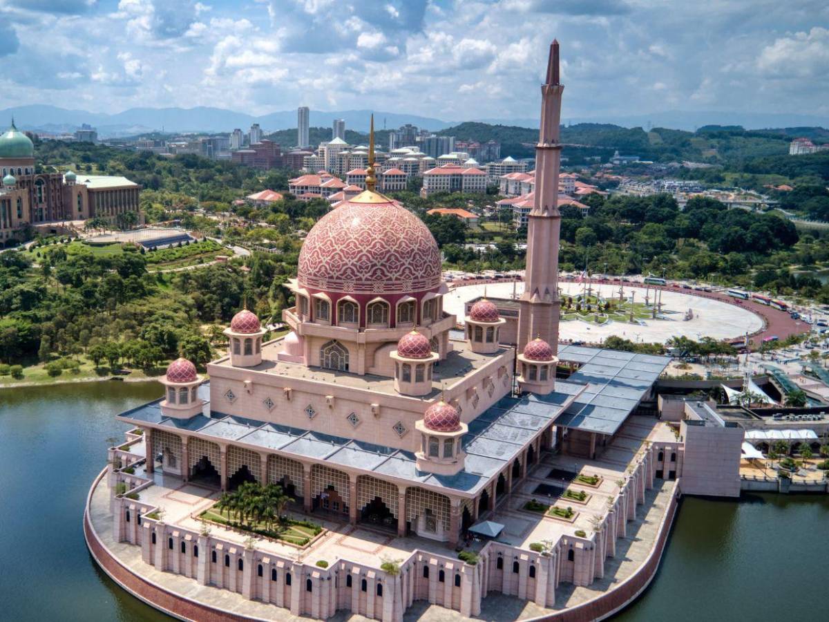 Tras ser dado de baja en Motagua, colombiano Wilmar Jordan jugará en exótico país