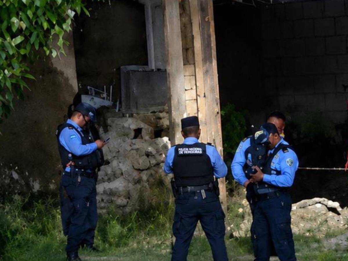 “Mejor me hubieran matado a mí”: madre tras asesinato de sus dos hijos en la Villa Nueva