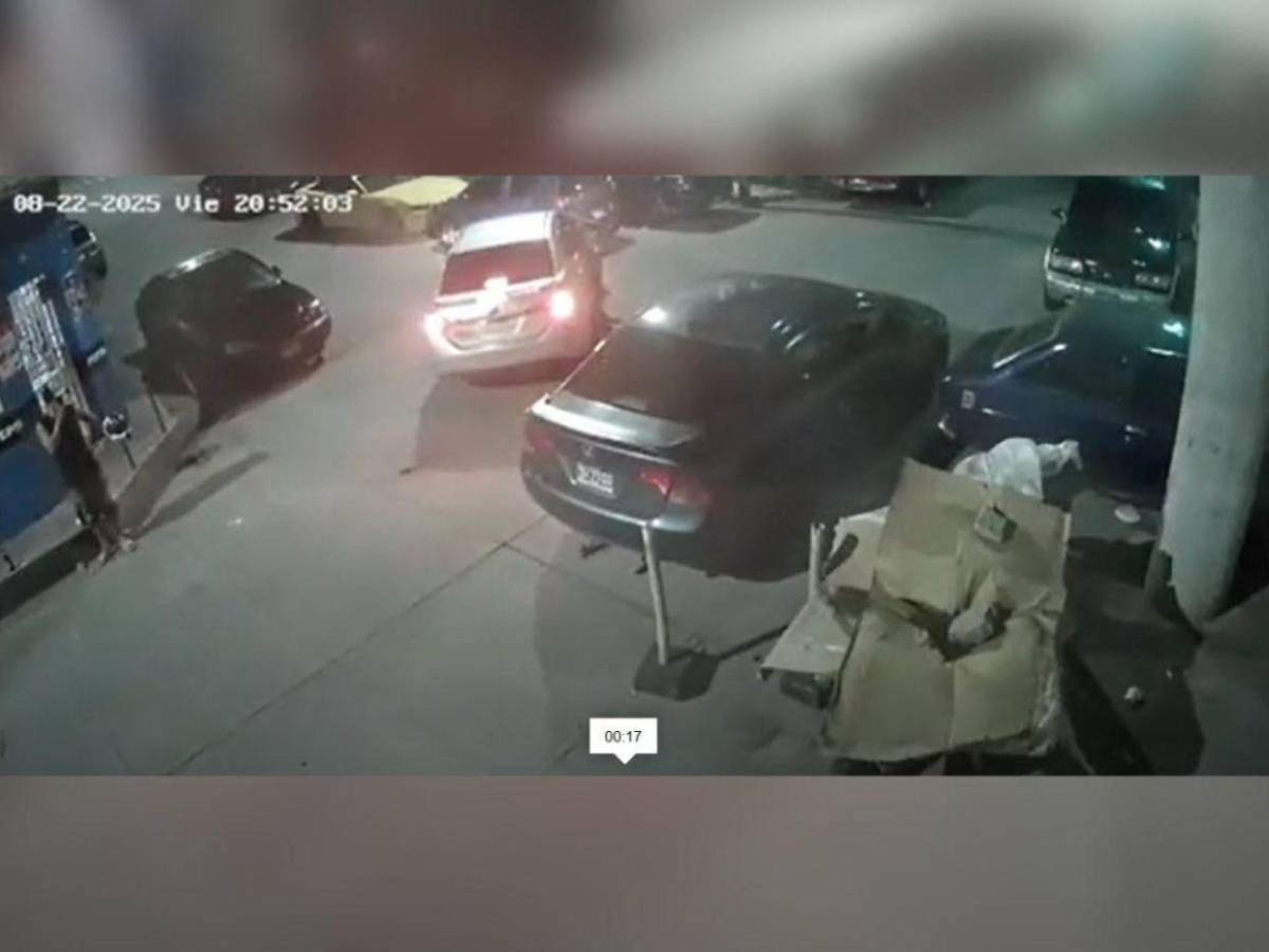 Con orificios de bala y su placa puesta: así hallaron carro de asaltantes que mataron a Frank Morris