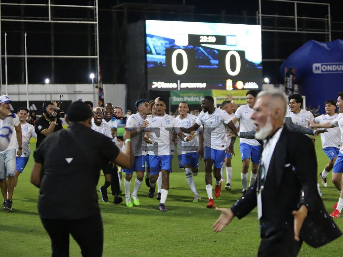 ¿Le propuso matrimonio? Así celebró Supremo con Milagro Flores su gol en juego de tiktokers