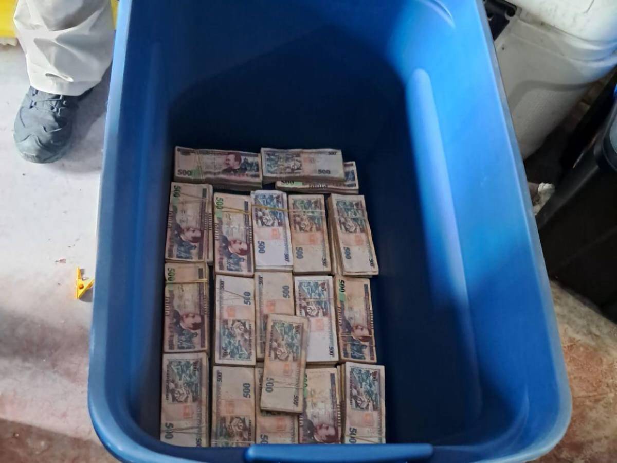 Enormes filas e incertidumbre: hondureños víctimas de Koriun intentan recuperar su dinero