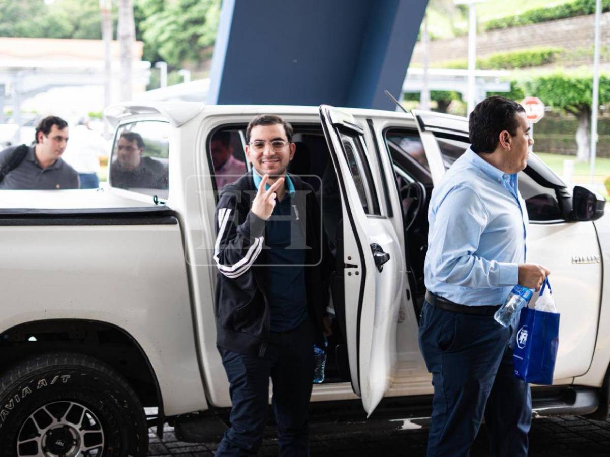 Reconocidas figuras presentes en partido Nicaragua vs Honduras