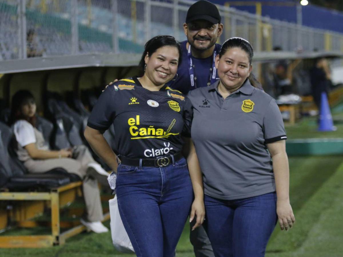 Clásico en el Morazán: Afición, jugadores, directivos y un invitado especial