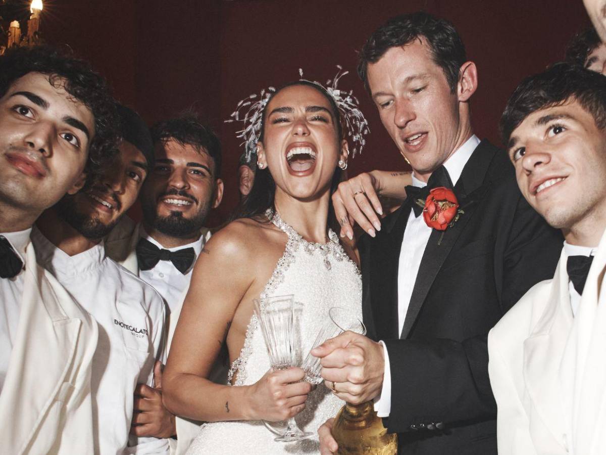 Callum Turner habla por primera vez sobre su boda con Dua Lipa