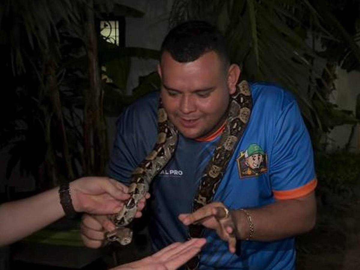 ¿Quién es Urías Lobo, tiktoker acusado de trato degradante contra un niño en Honduras?