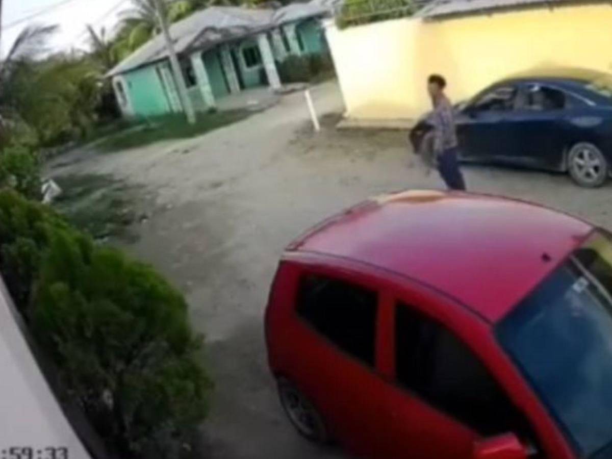 Cuadro a cuadro: cámara muestra momento antes de la masacre en Colón