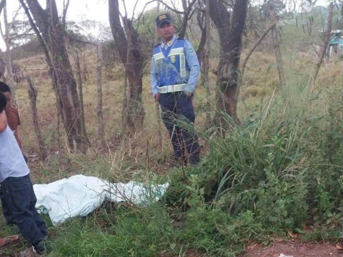Sicarios en motocicleta lo interceptaron: asesinan a policía en Jamastrán
