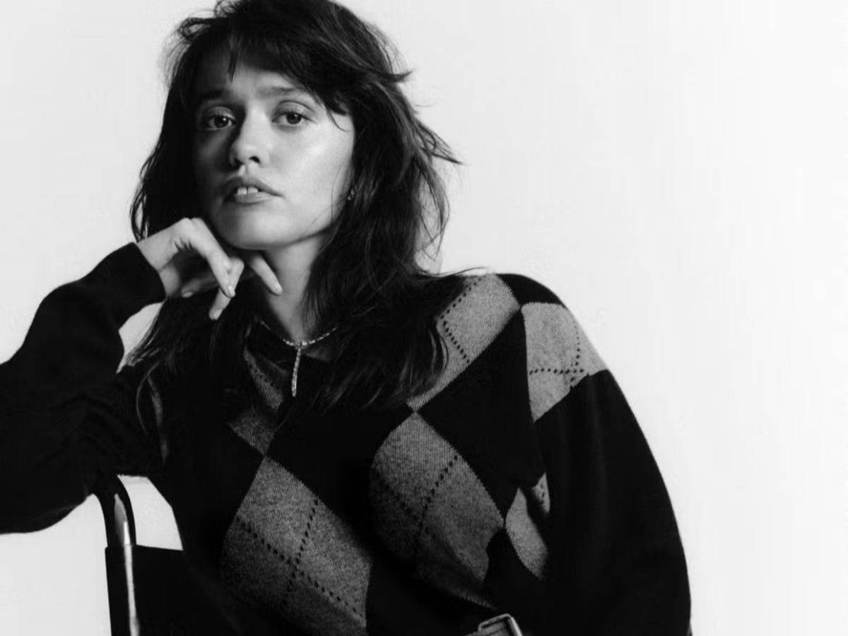 Aimee Lou Wood revela incomodidad por escenas íntimas en Sex Education