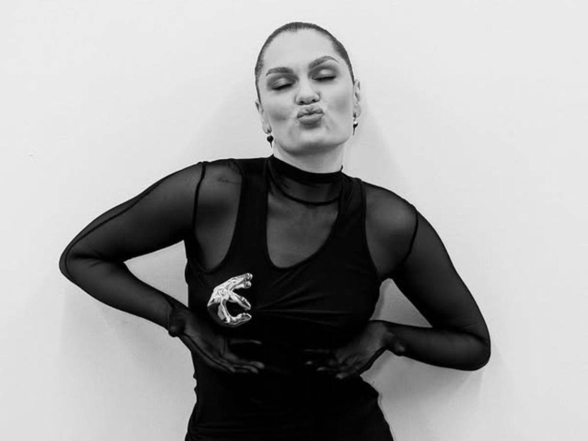 “Lloré al ver mis cicatrices”: Jessie J habla sobre el cáncer de mama y el apoyo de su hijo Sky