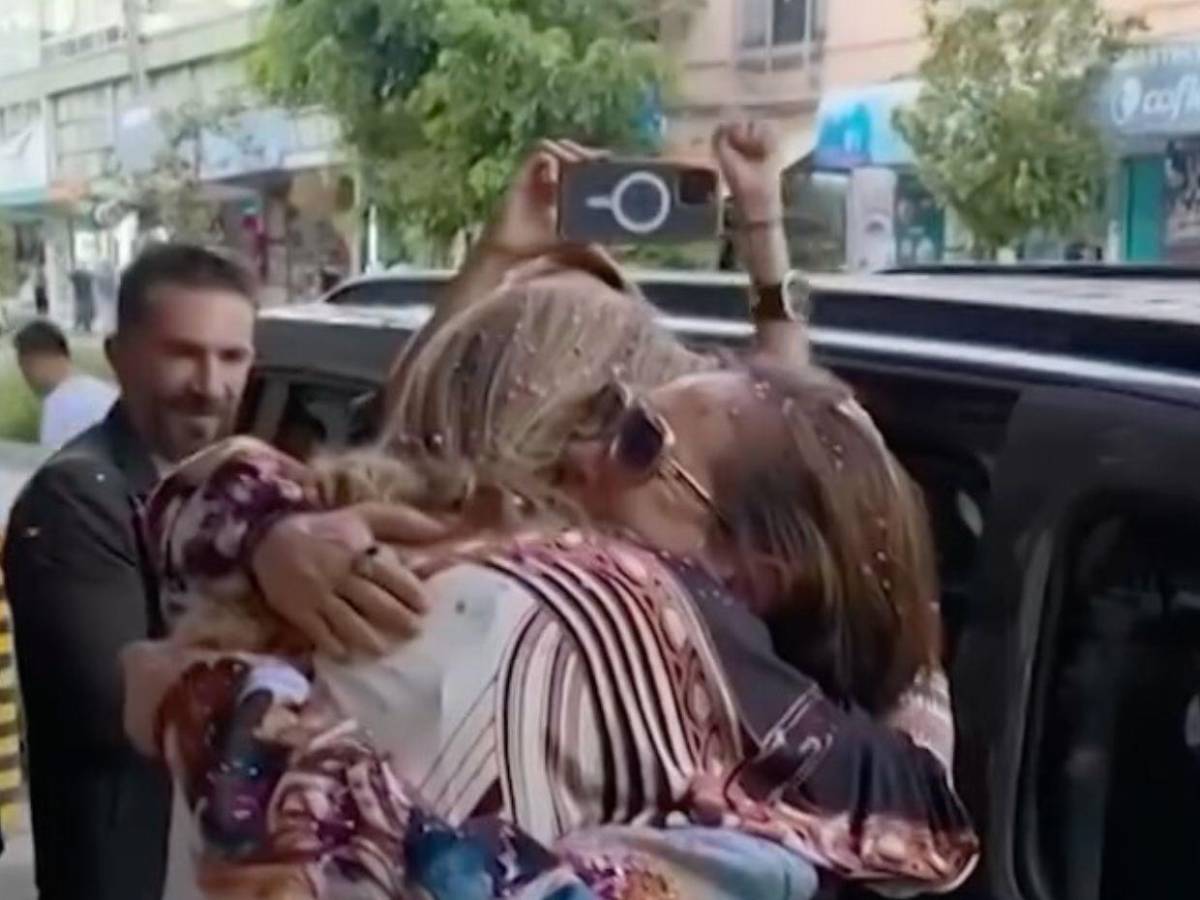 Resurge video que aviva especulaciones sobre supuesto romance entre Yolanda Andrade y Verónica Castro
