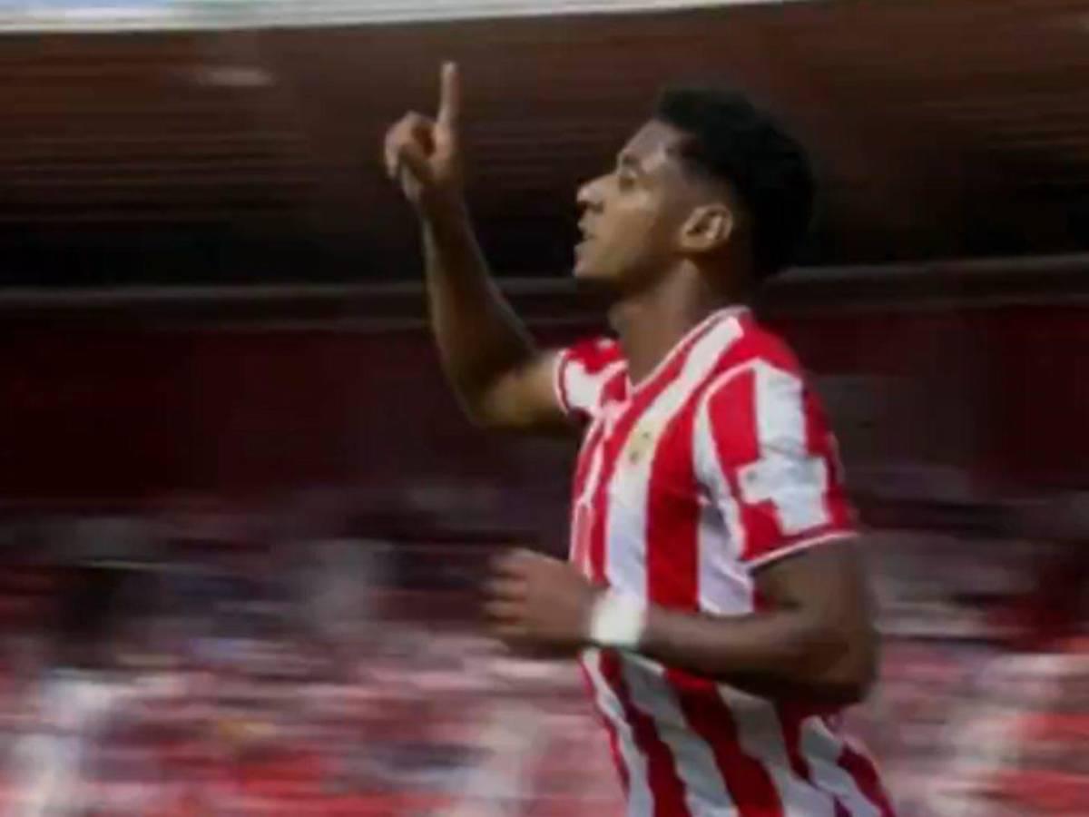 Choco Lozano se estrena como goleador del Almería en la Liga de España