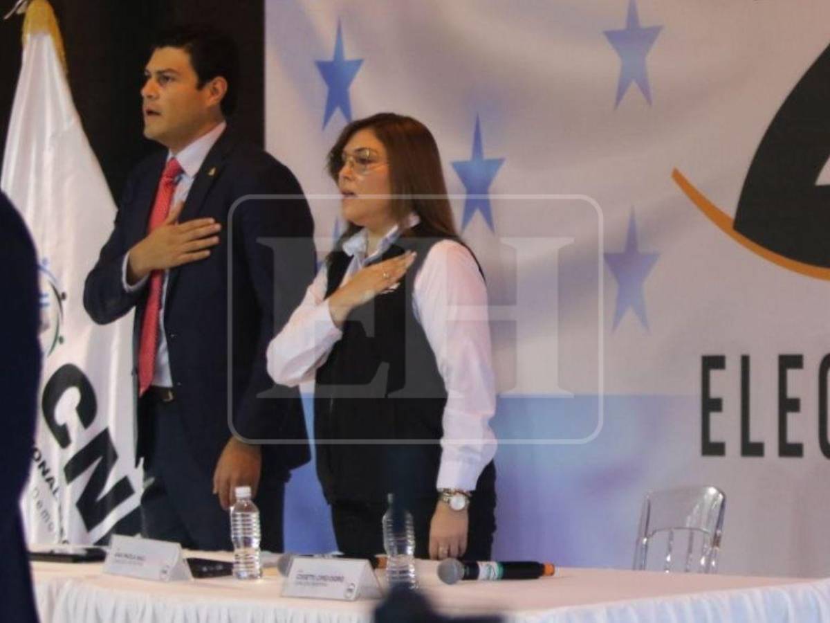 Con la ausencia de Cossette López y la presencia de la MOE-OEA, dan apertura a las elecciones generales