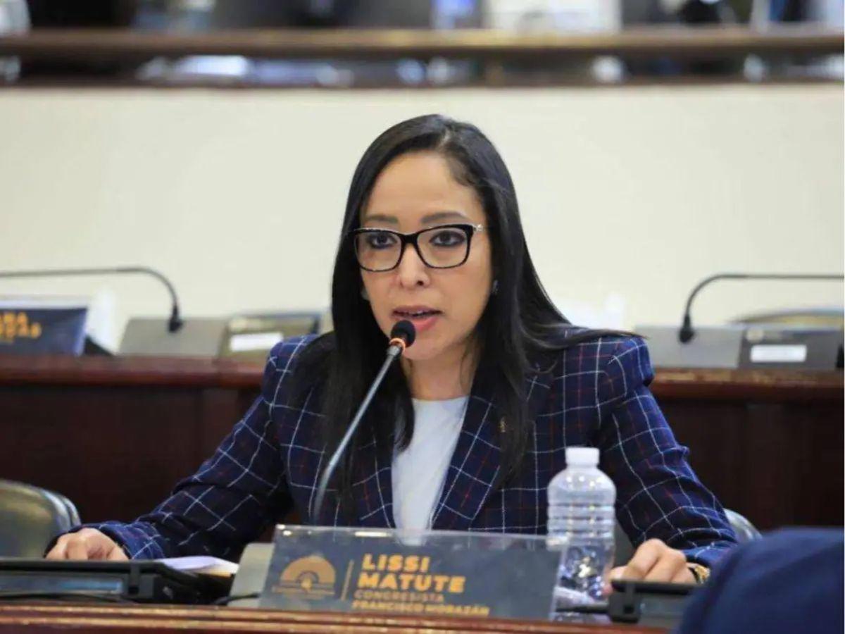 Diputados que integran  comisión para el juicio político contra funcionarios del CNE y el TJE