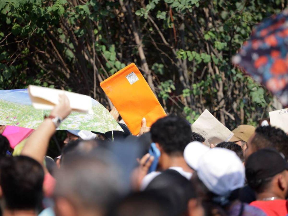 Sonriente y sin preocupación: así se retiró gerente de Koriun tras incumplir pago