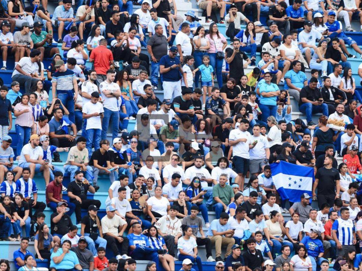 ¡Repleto! Así luce el estadio Morazán en el partido de tiktokers Honduras vs El Salvador