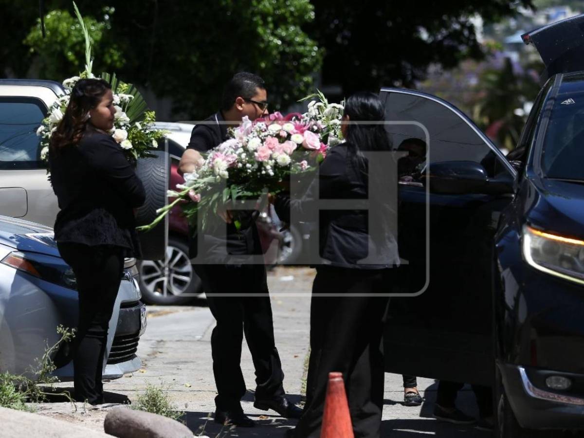 Así se vive el doloroso velorio de víctimas en Quimistán, Santa Barbará