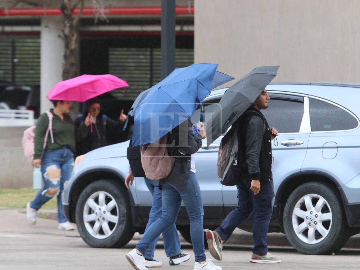Lluvias en apenas seis departamentos y altas temperaturas en otros este viernes en Honduras