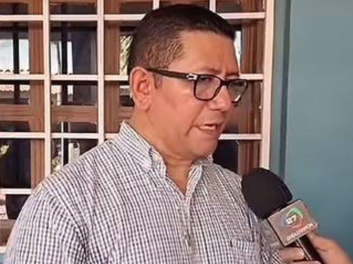 Tenían dos años de relación: Capturan a maestro acusado de abusar de una alumna en Choluteca