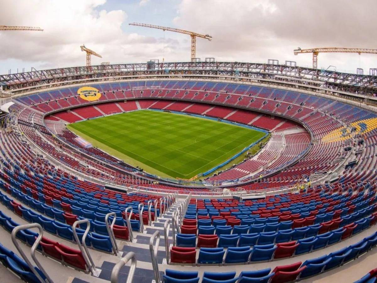 La visita de una leyenda, reestructuras, entrenamiento abierto y el retorno a casa