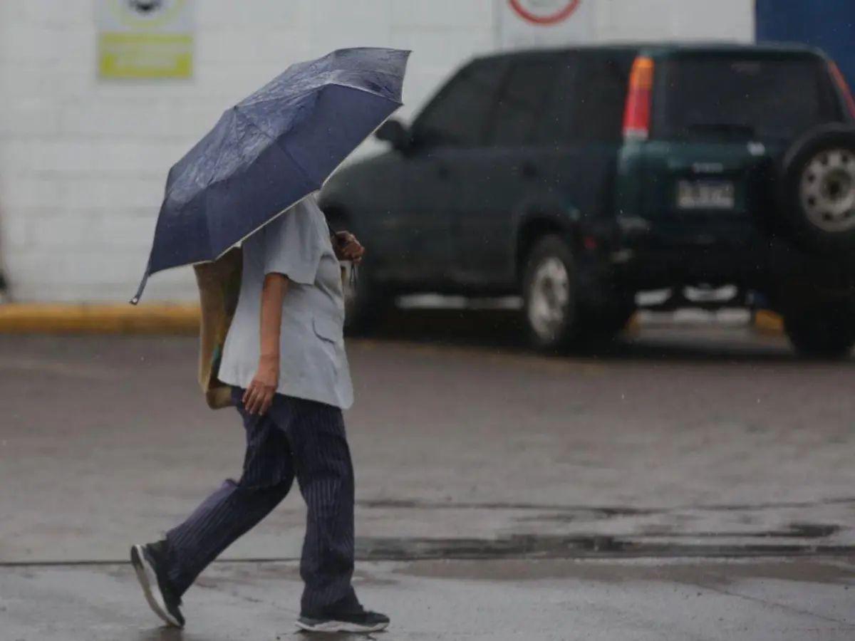 Ingresará una vaguada y una onda tropical esta semana en Honduras: ¿Qué zonas serán las afectadas?