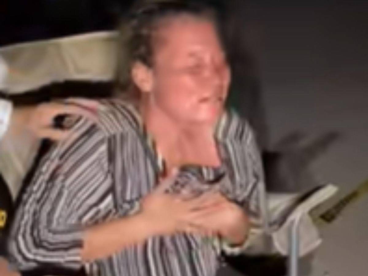 “Se me fue mi princesa”: el llanto de la madre de Narlly Oliva, joven que murió en Cortés