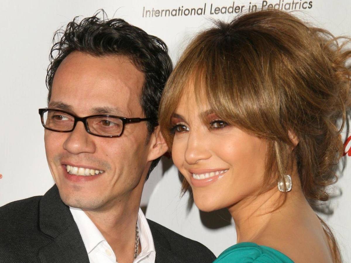 Jennifer López revela detalles de su complicado divorcio de Marc Anthony