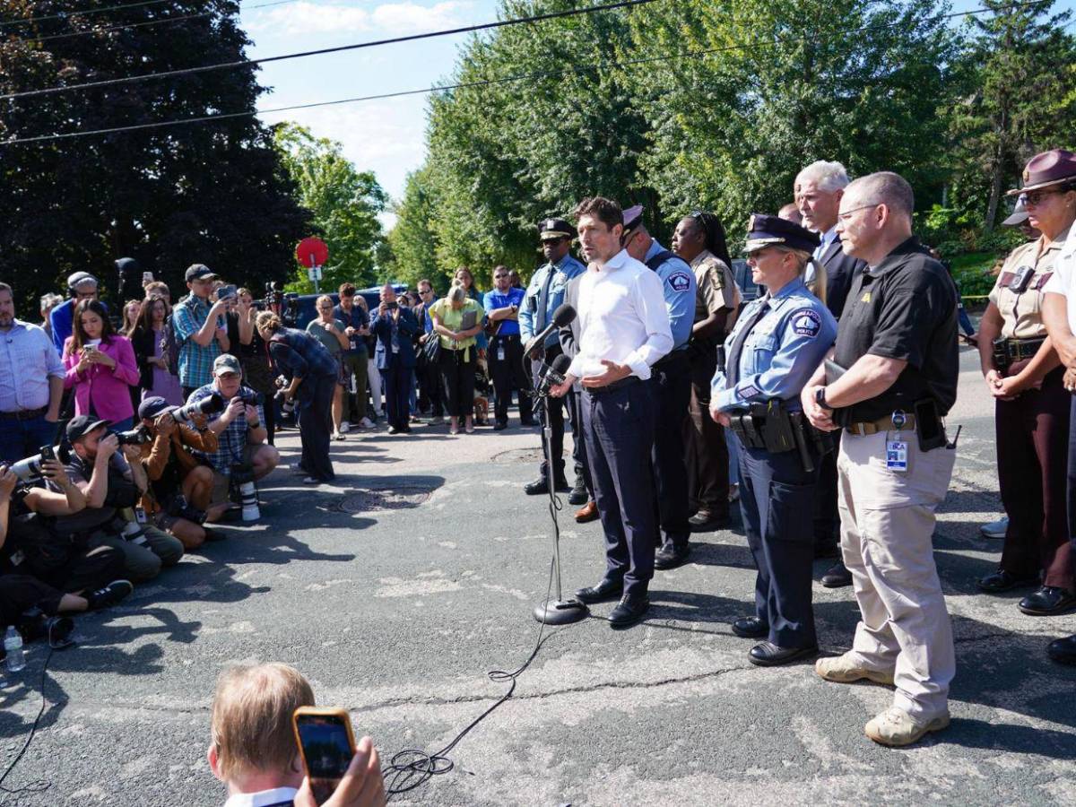 Dos niños muertos y 17 heridos: así fue el tiroteo en escuela católica de Minneapolis